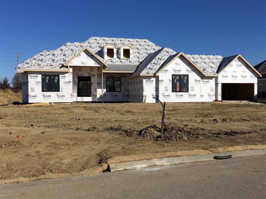 Bradbury Custom Home Construction in Wichita