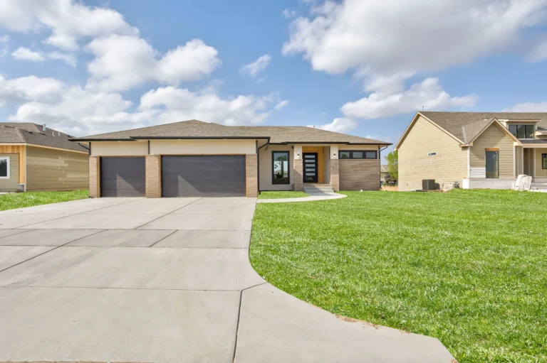 01 1226 Lakeway 1