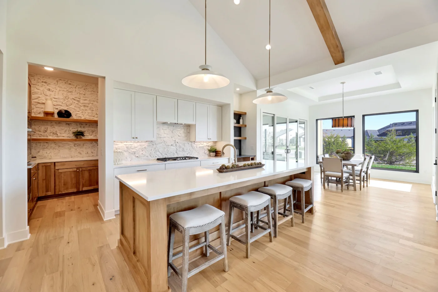 Kitchen 1