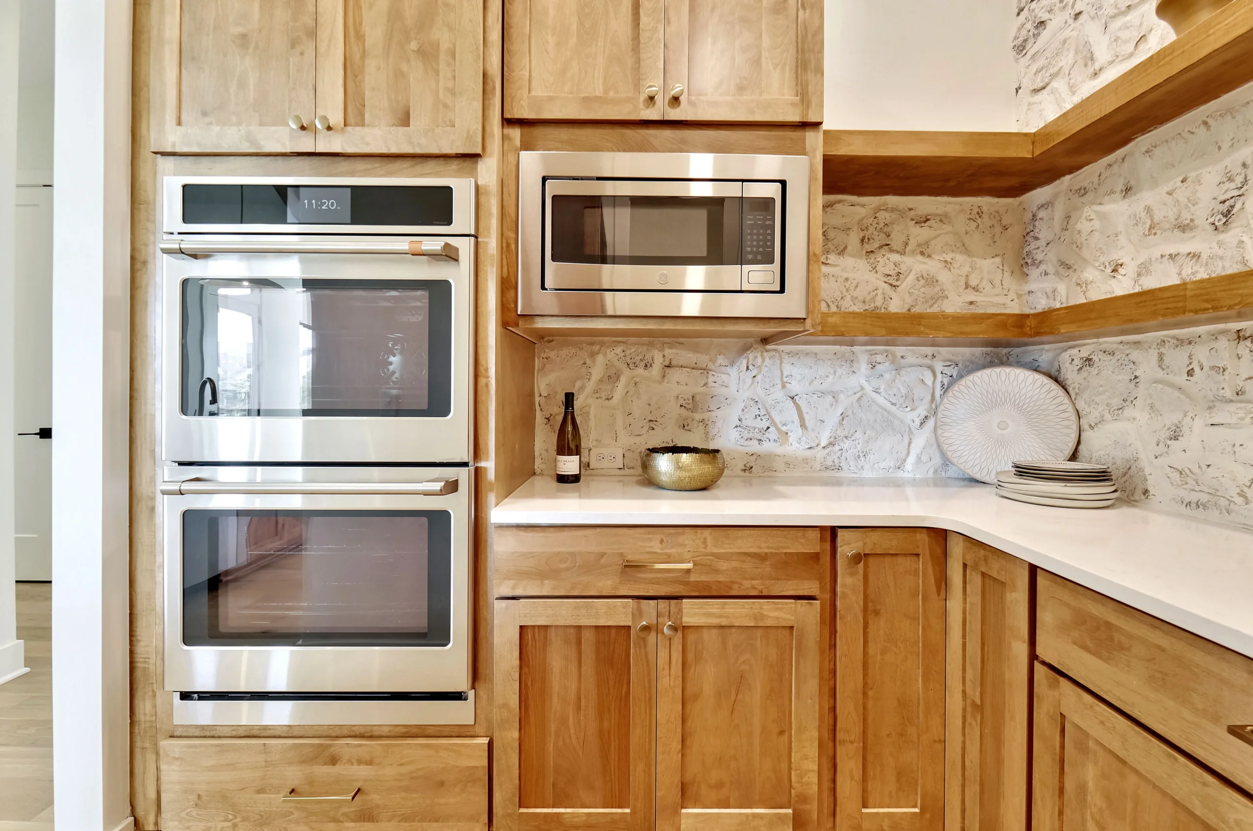 Pantry 6