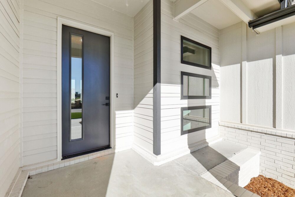 1118 W Lakeway Ct 2