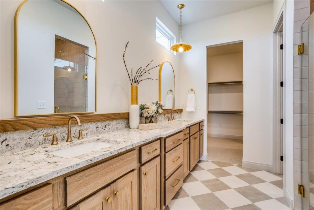 11414 E Fairfax Court 25