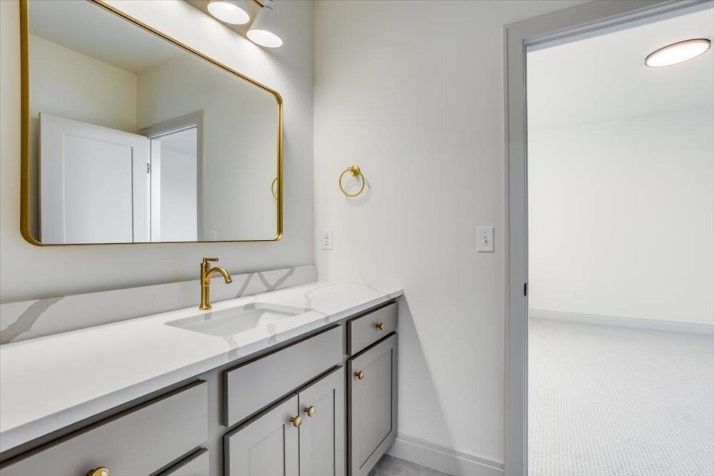 11414 E Fairfax Court 35