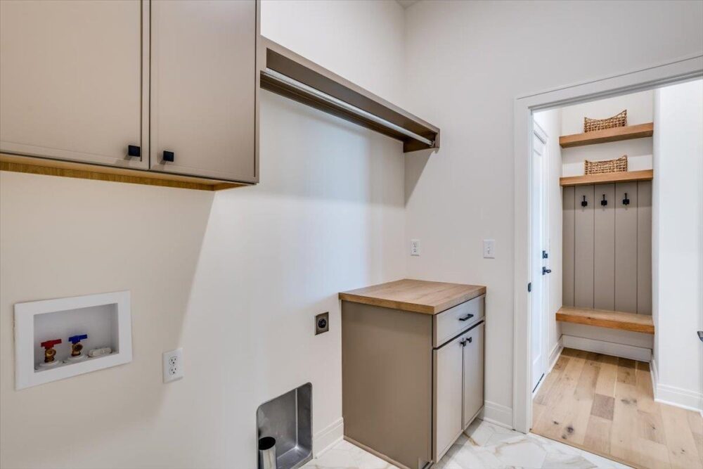 Mls Sck642970 Media Sck5293397 551