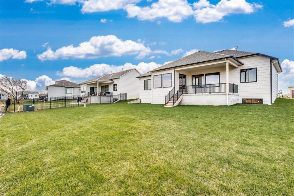 Mls Sck642970 Media Sck5293411 552