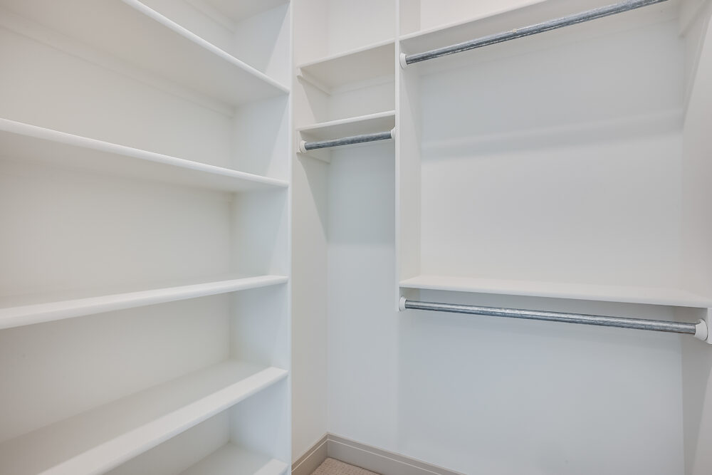 4612 Castaway Cir 33