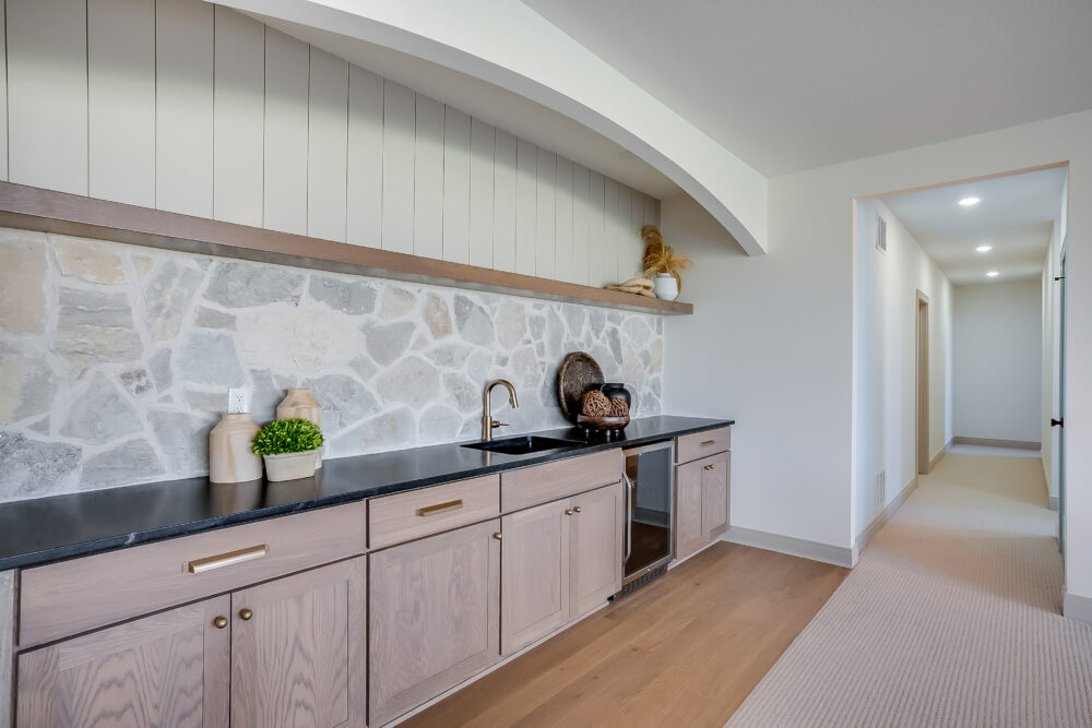 4612 Castaway Cir 45